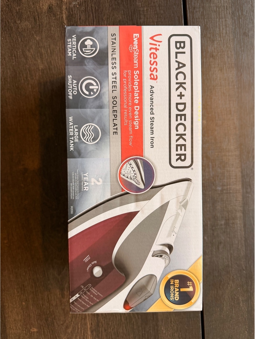 BLACK+DECKER Vitessa Advanced Steam Iron – Stainless Steel Soleplate, New in box